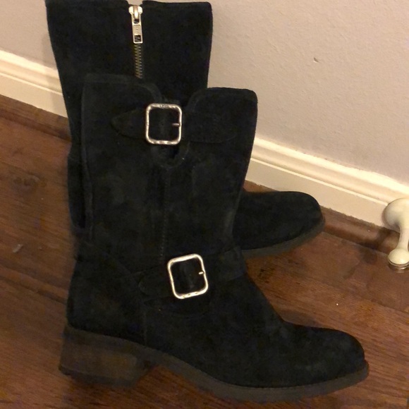 UGG - Picture 3 of 4